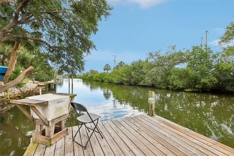 8825 Oak Street Riverview FL 33578