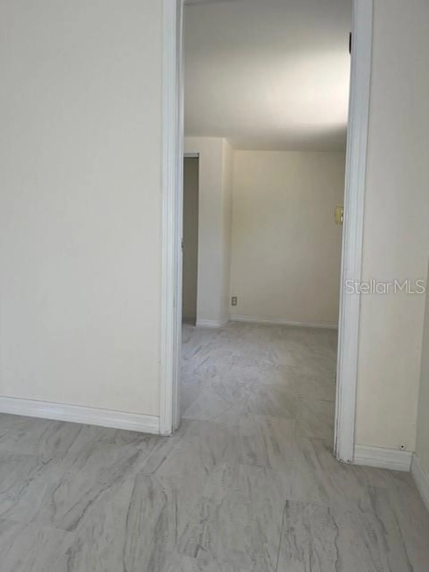 300 94th Avenue N St Petersburg FL 33702