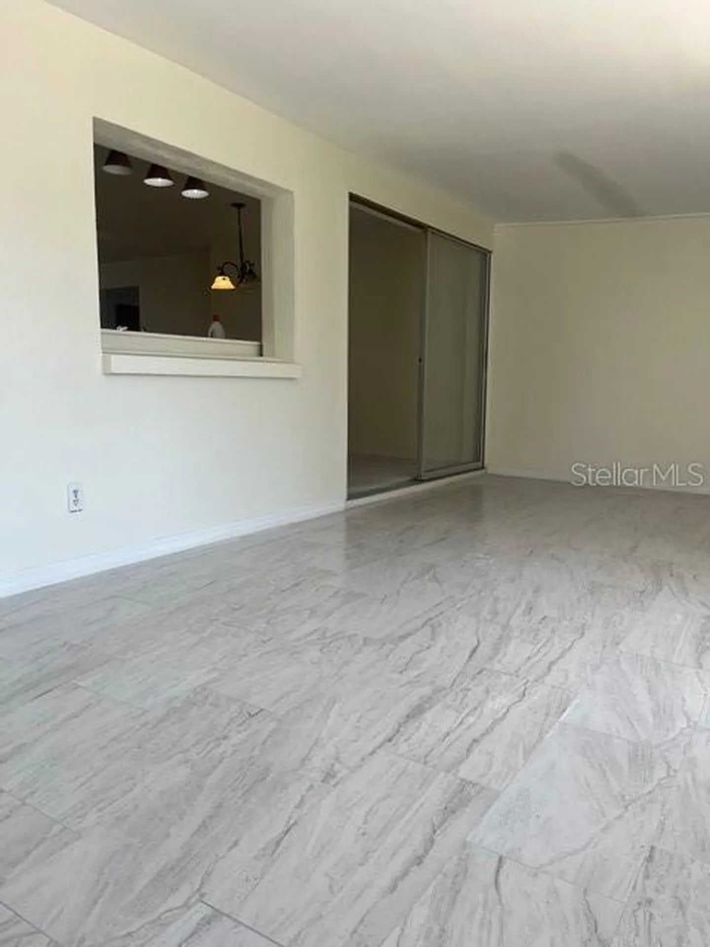 300 94th Avenue N St Petersburg FL 33702