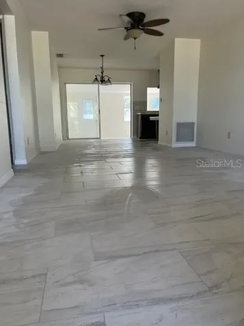 300 94th Avenue N St Petersburg FL 33702