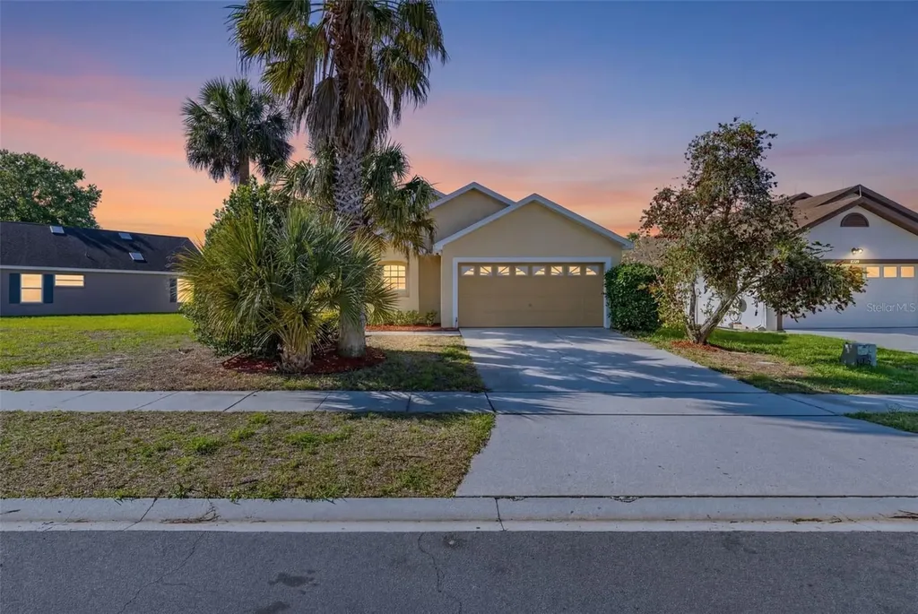 2634 Autumn Creek Circle Kissimmee FL 34747