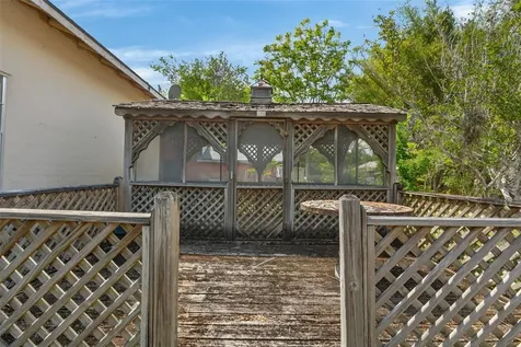 800 S Us 301 Sumterville FL 33585