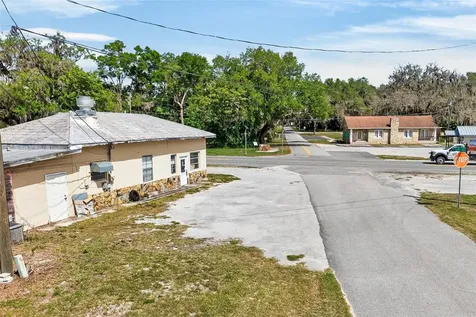 800 S Us 301 Sumterville FL 33585