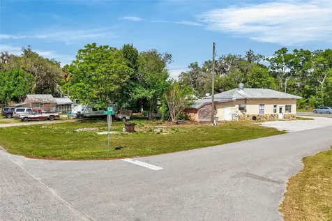 800 S Us 301 Sumterville FL 33585
