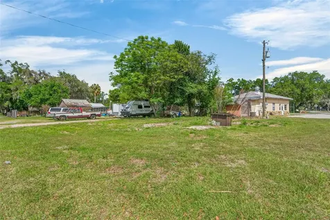 800 S Us 301 Sumterville FL 33585