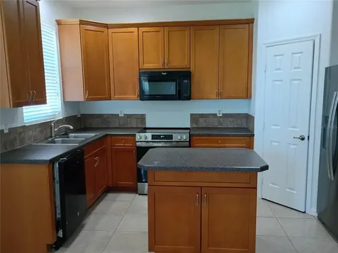 3549 Maple Ridge Loop Kissimmee FL 34741