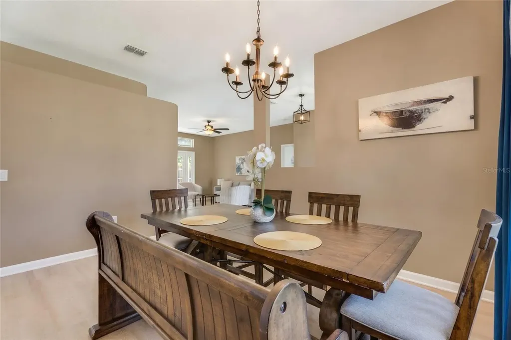 31 E Diamond Drive Palm Coast FL 32164