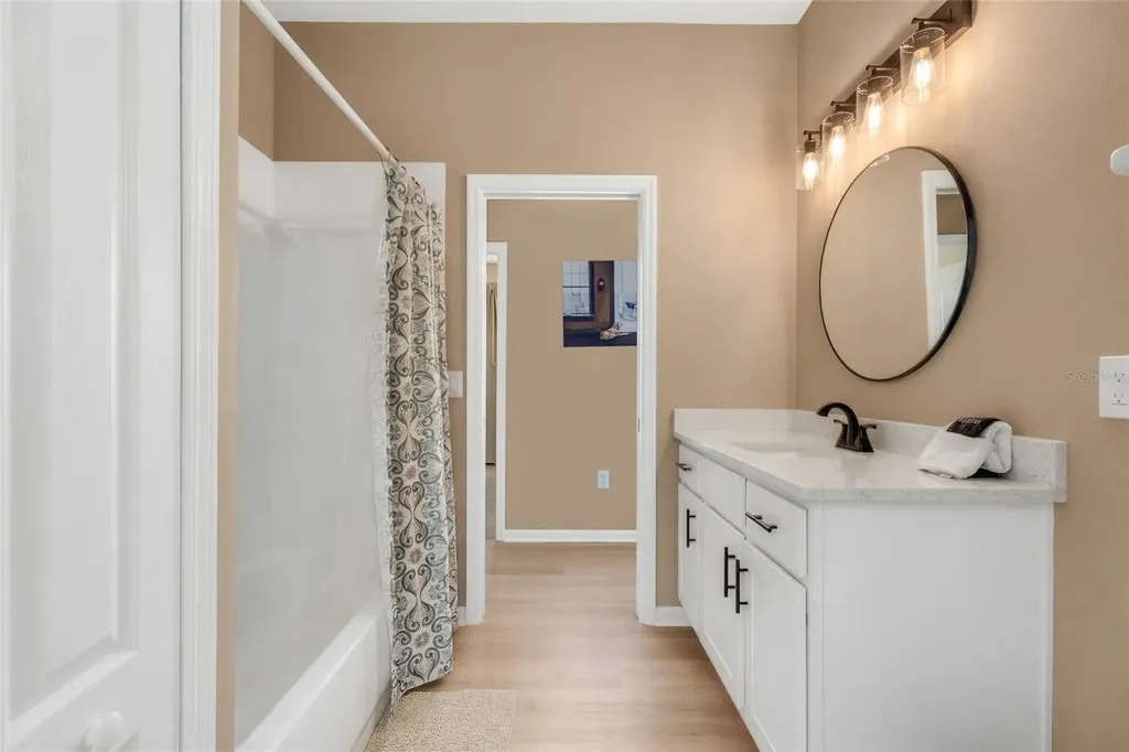 31 E Diamond Drive Palm Coast FL 32164