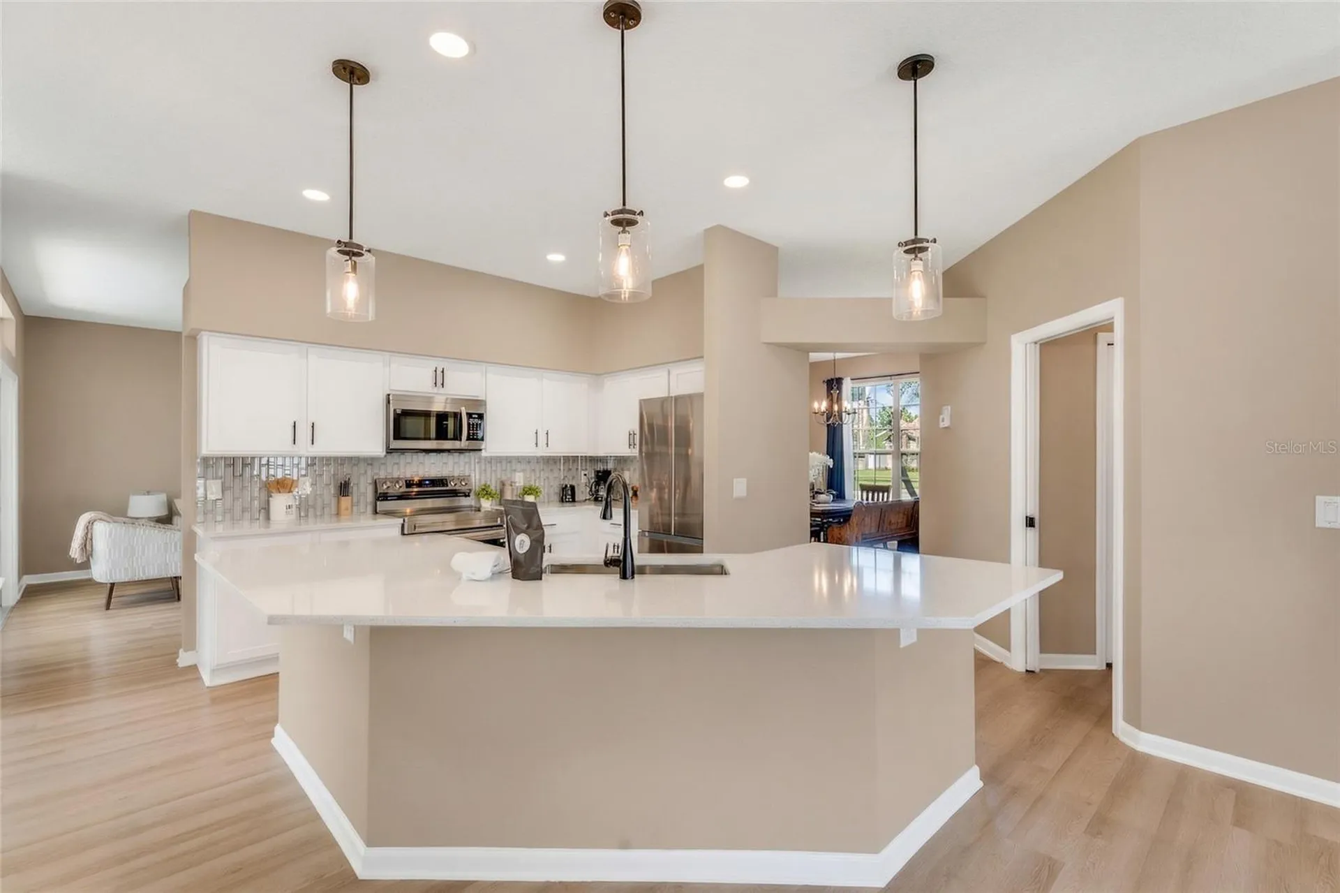 31 E Diamond Drive Palm Coast FL 32164