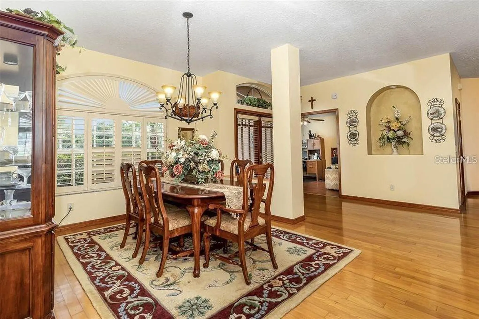 10001 Highland Woods Court Orlando FL 32836
