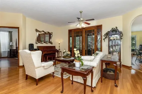 10001 Highland Woods Court Orlando FL 32836