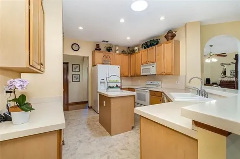10001 Highland Woods Court Orlando FL 32836