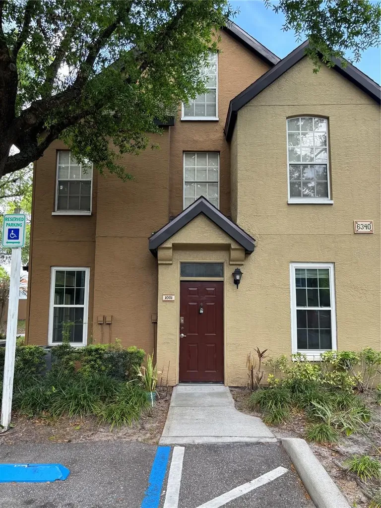 6340 Raleigh Street Orlando FL 32835