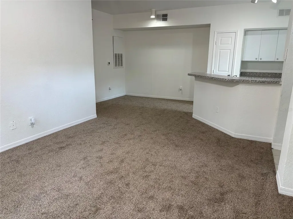 6340 Raleigh Street Orlando FL 32835