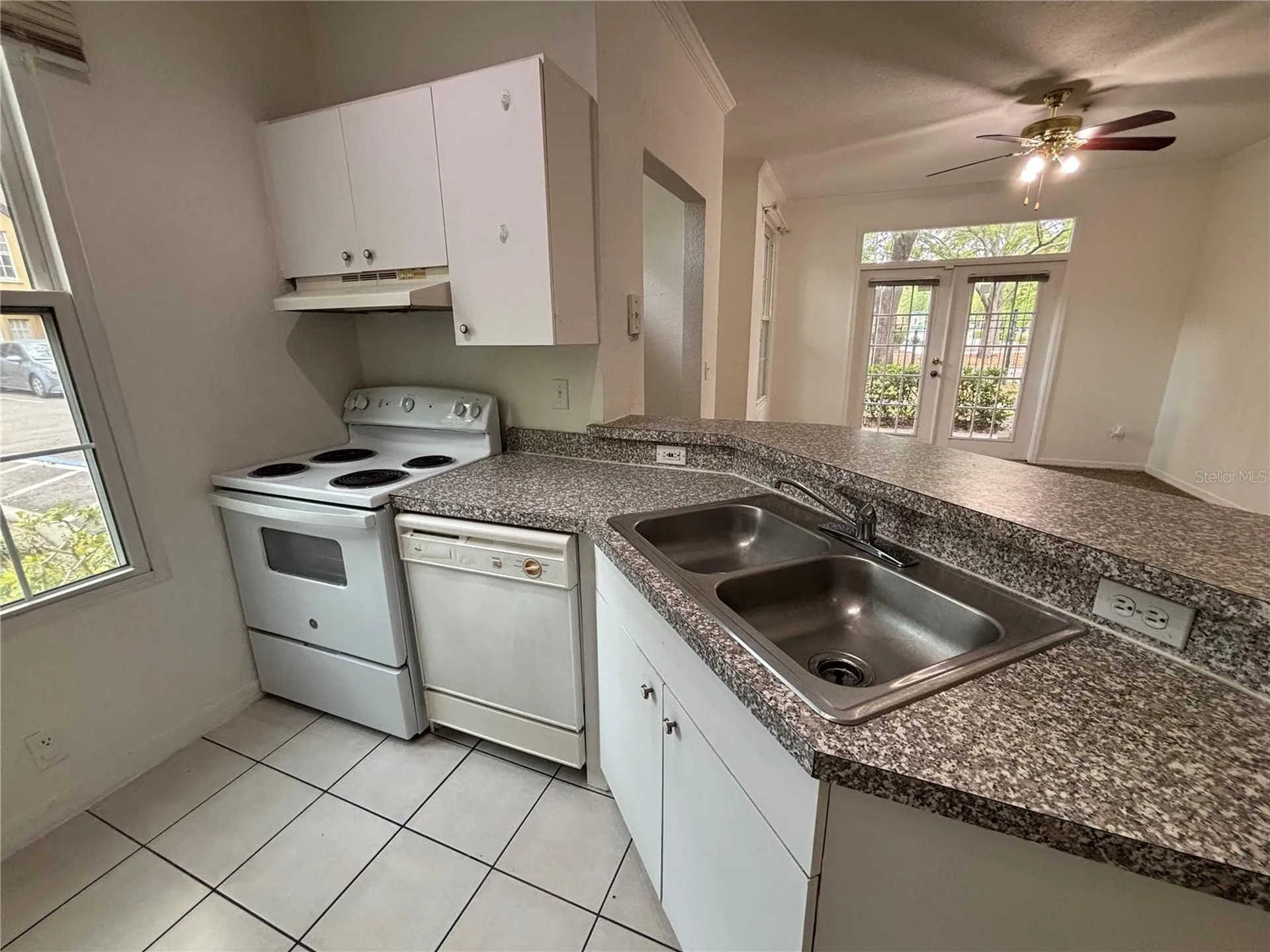 6340 Raleigh Street Orlando FL 32835