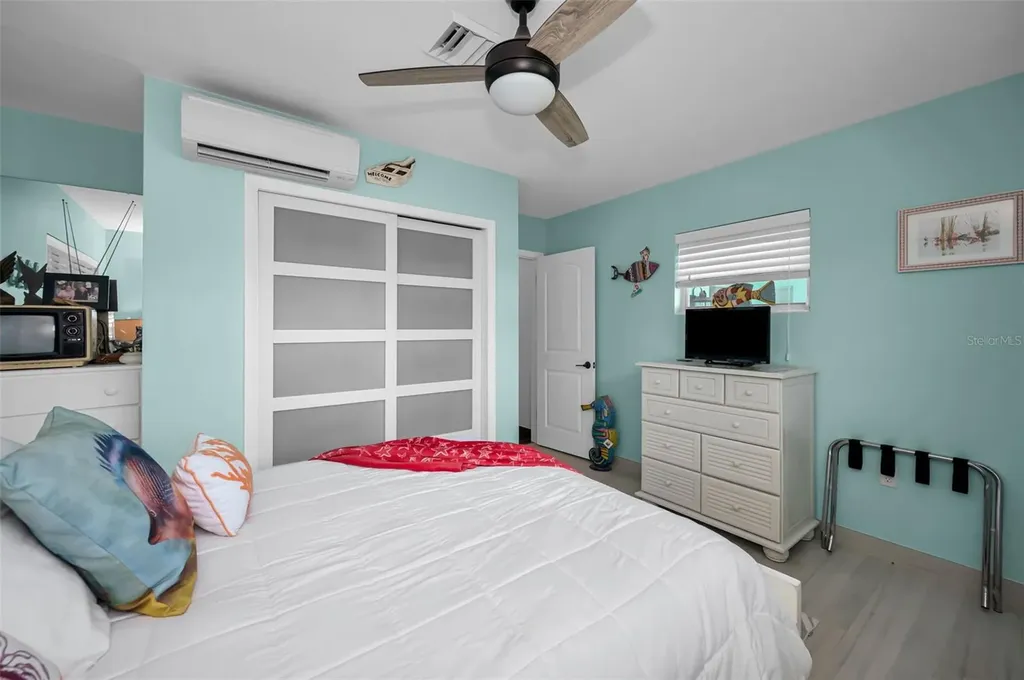 1626 Sea Breeze Drive Tarpon Springs FL 34689