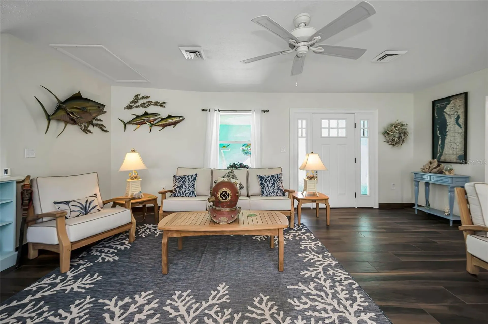 1626 Sea Breeze Drive Tarpon Springs FL 34689