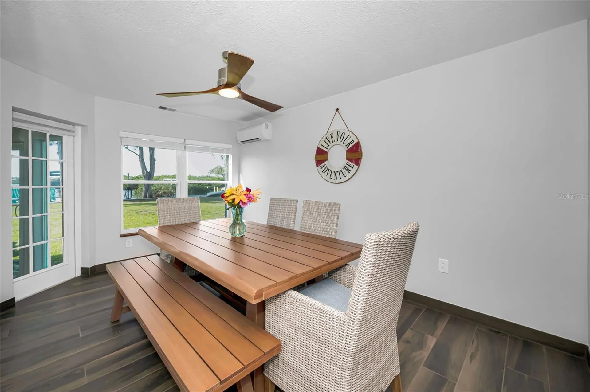 1626 Sea Breeze Drive Tarpon Springs FL 34689