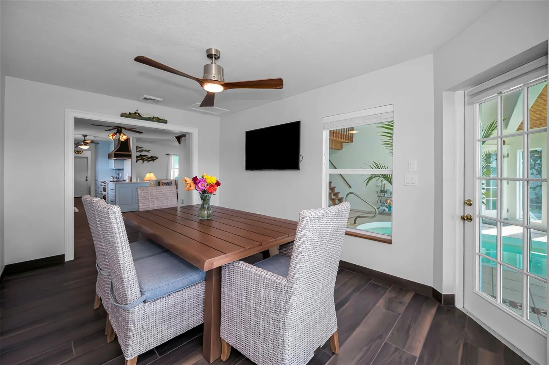 1626 Sea Breeze Drive Tarpon Springs FL 34689