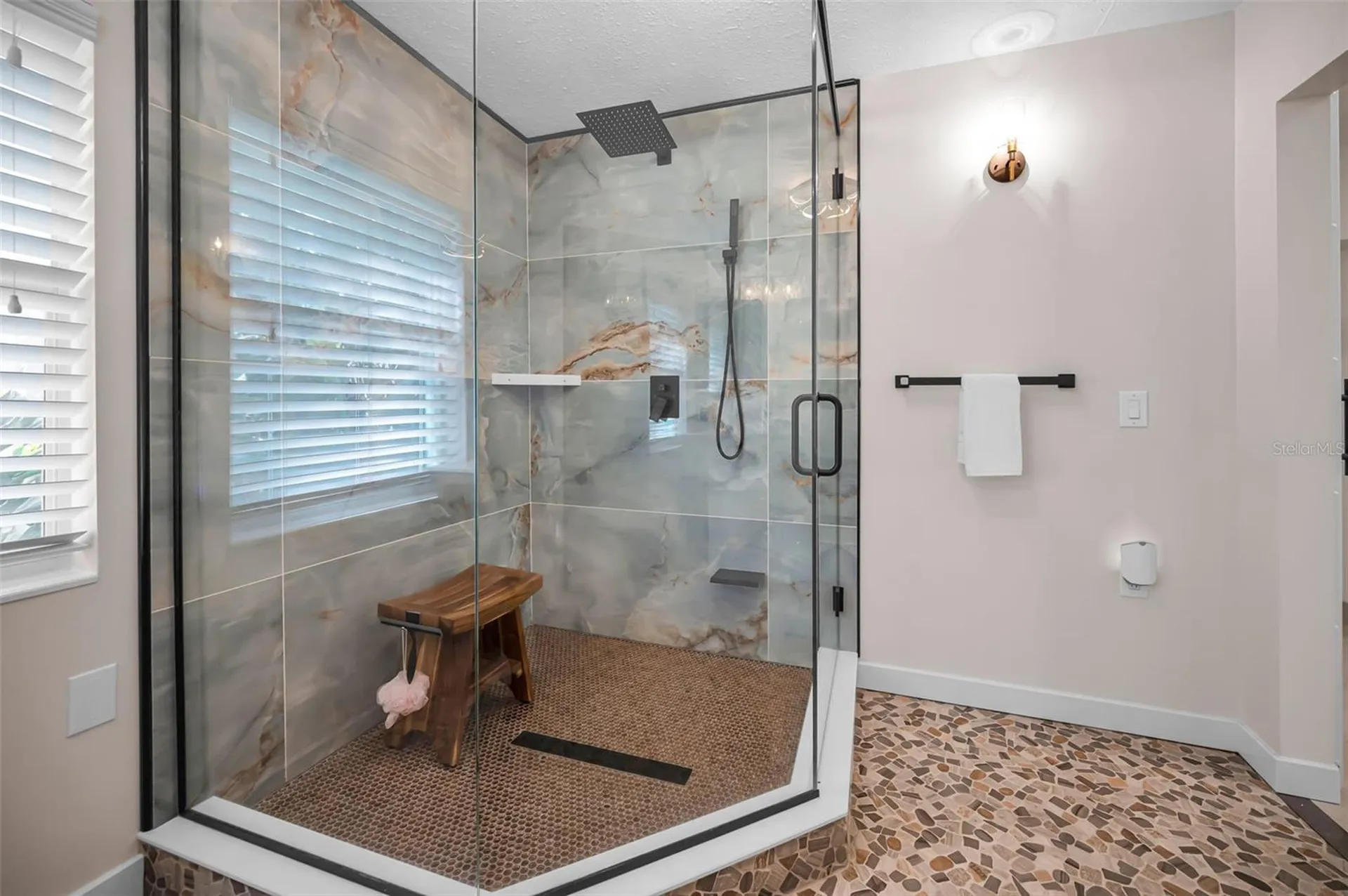 1626 Sea Breeze Drive Tarpon Springs FL 34689