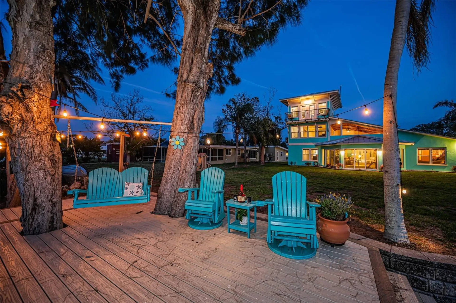 1626 Sea Breeze Drive Tarpon Springs FL 34689