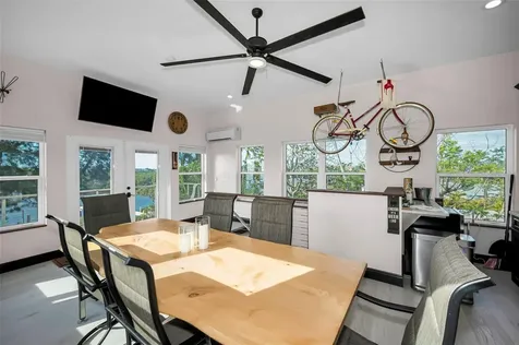 1626 Sea Breeze Drive Tarpon Springs FL 34689