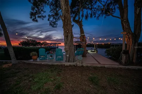 1626 Sea Breeze Drive Tarpon Springs FL 34689