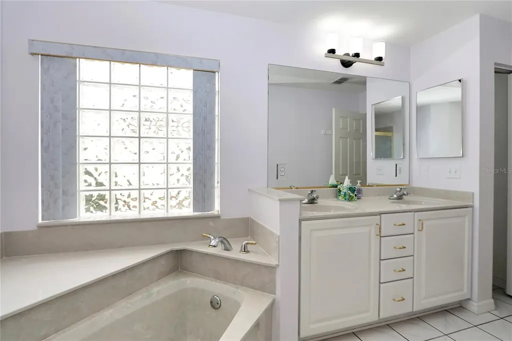 6318 SW 117th Loop Ocala FL 34476