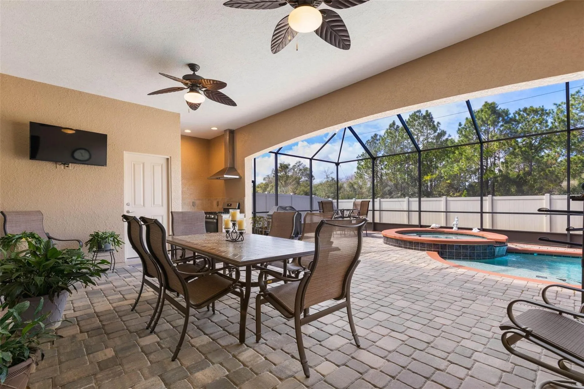 60 Fenimore Lane Palm Coast FL 32137