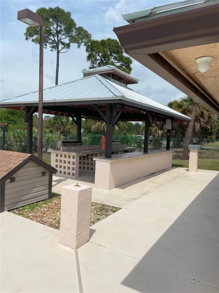 2828 SW Toronado Trail Stuart FL 34997