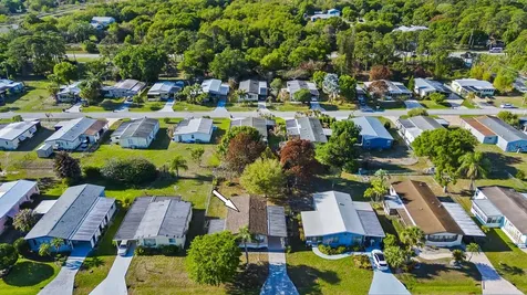 2828 SW Toronado Trail Stuart FL 34997