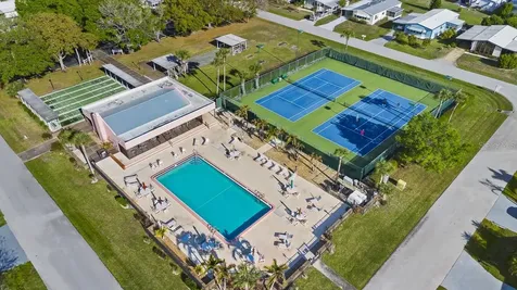 2828 SW Toronado Trail Stuart FL 34997