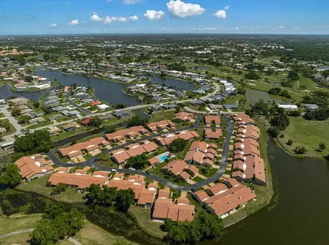 892 Country Club Circle Venice FL 34293
