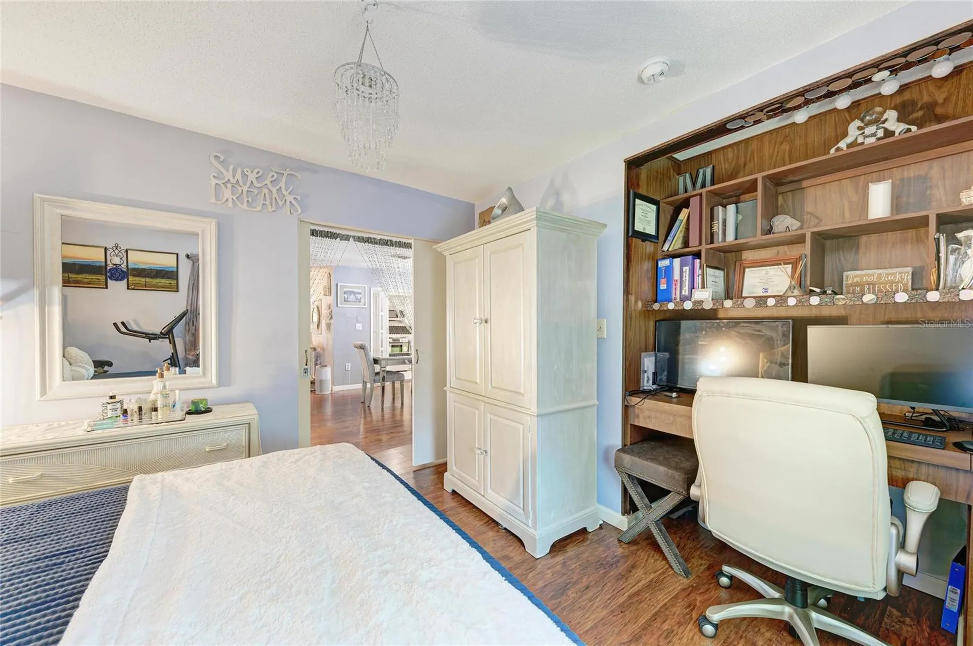 7236 Las Casas Drive Sarasota FL 34243