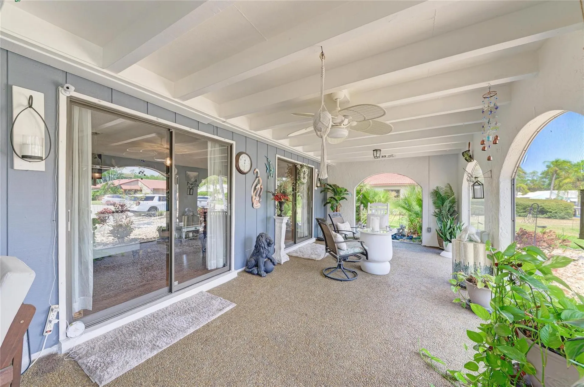 7236 Las Casas Drive Sarasota FL 34243