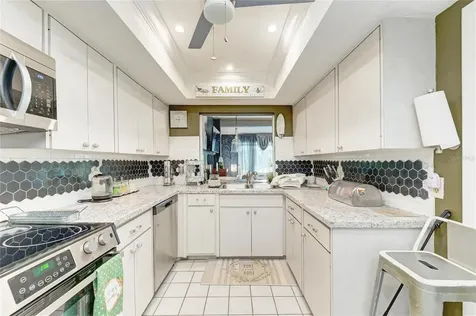 7236 Las Casas Drive Sarasota FL 34243