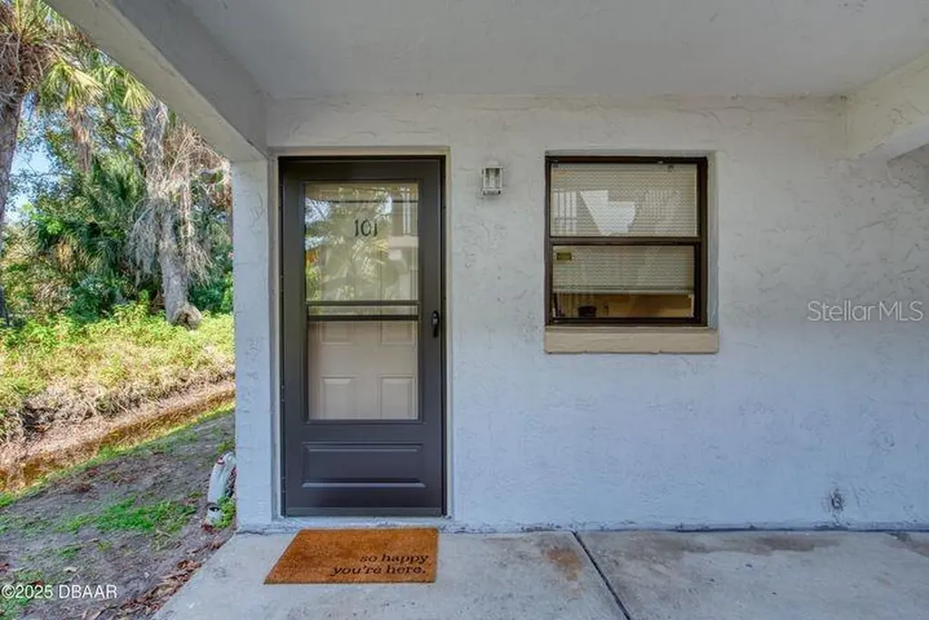 1504 Virginia Avenue Daytona Beach FL 32114