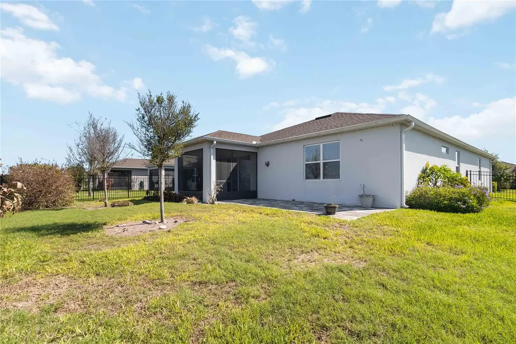 2196 Bur Oak Boulevard St Cloud FL 34771