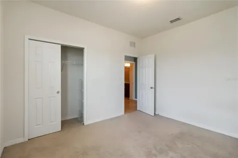 2196 Bur Oak Boulevard St Cloud FL 34771