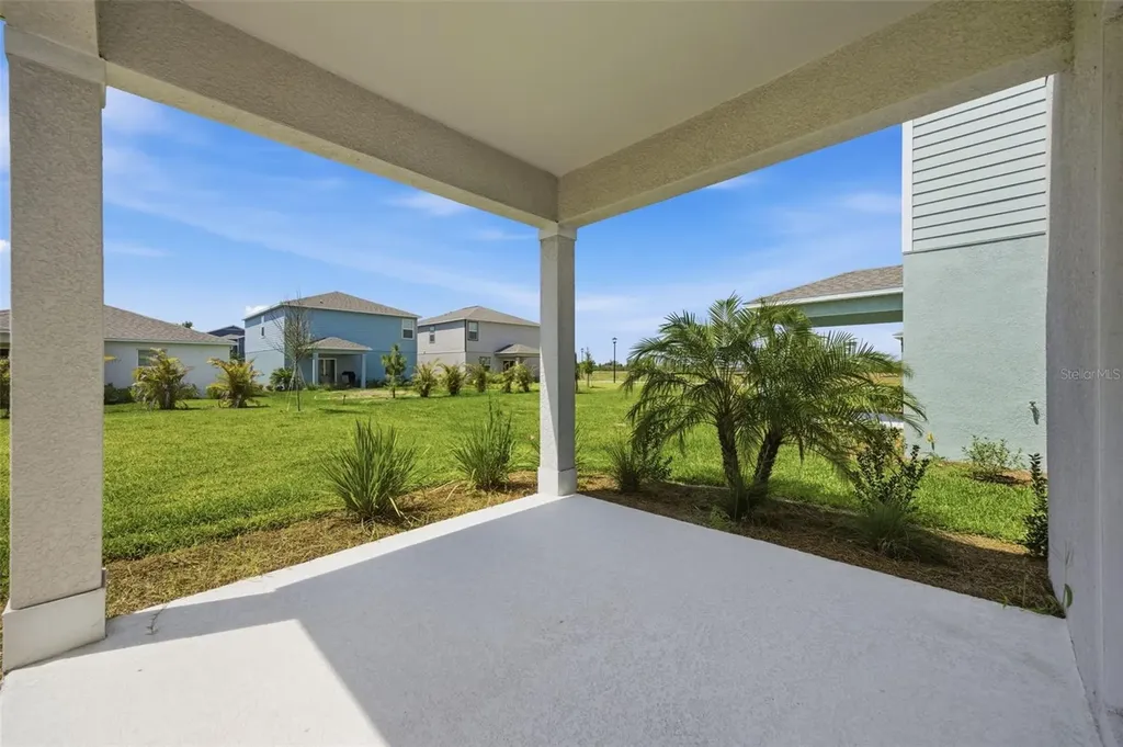 17837 Haden Cove Parrish FL 34219