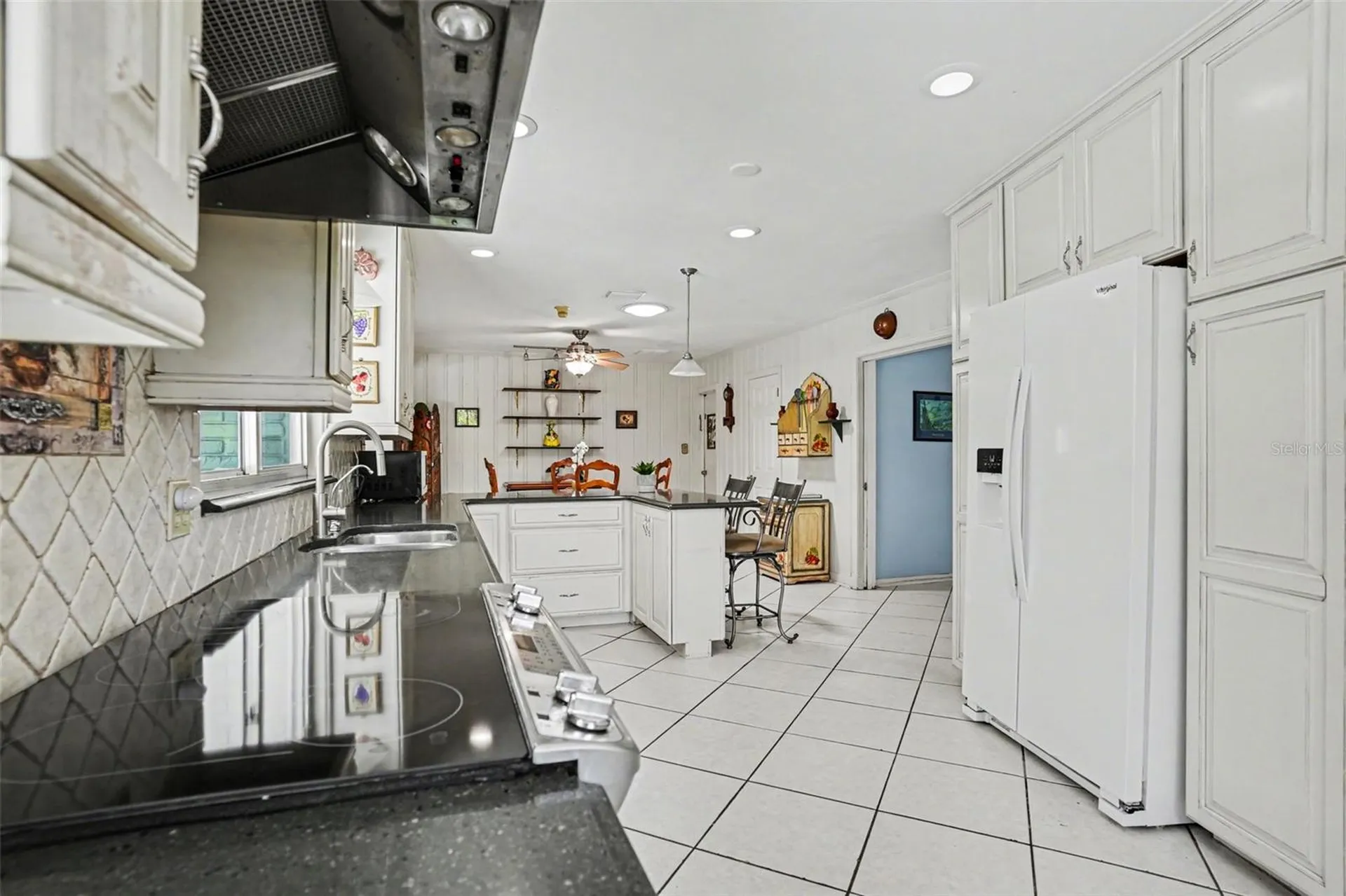 1350 Eckles Drive Tampa FL 33612