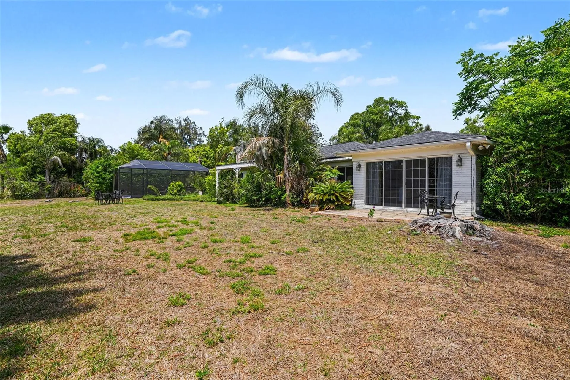 1350 Eckles Drive Tampa FL 33612