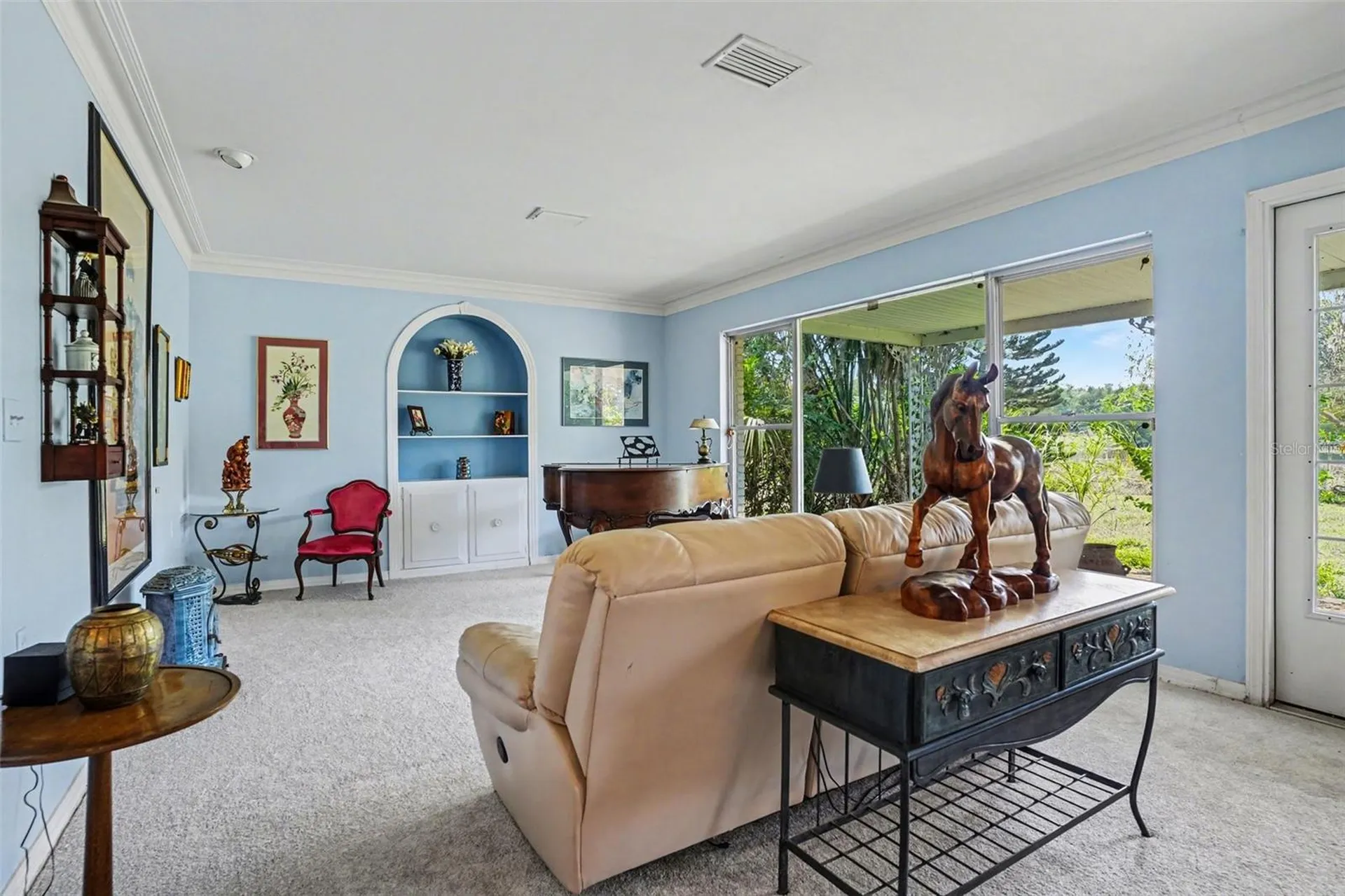 1350 Eckles Drive Tampa FL 33612