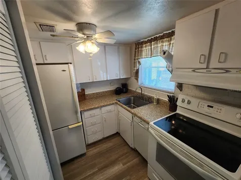 5842 Welcome Road Bradenton FL 34207
