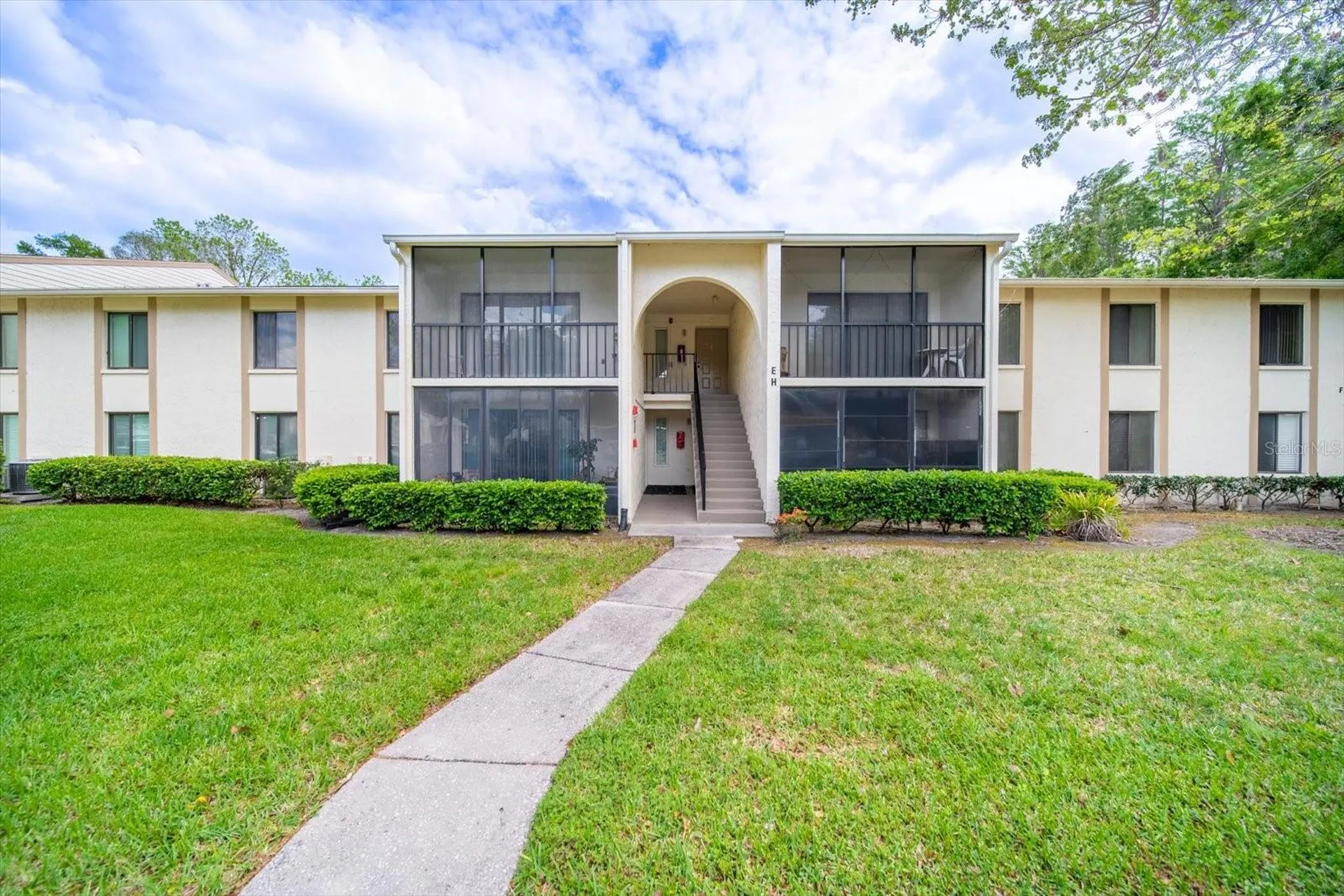 1441 Pine Glen Lane Tarpon Springs FL 34688
