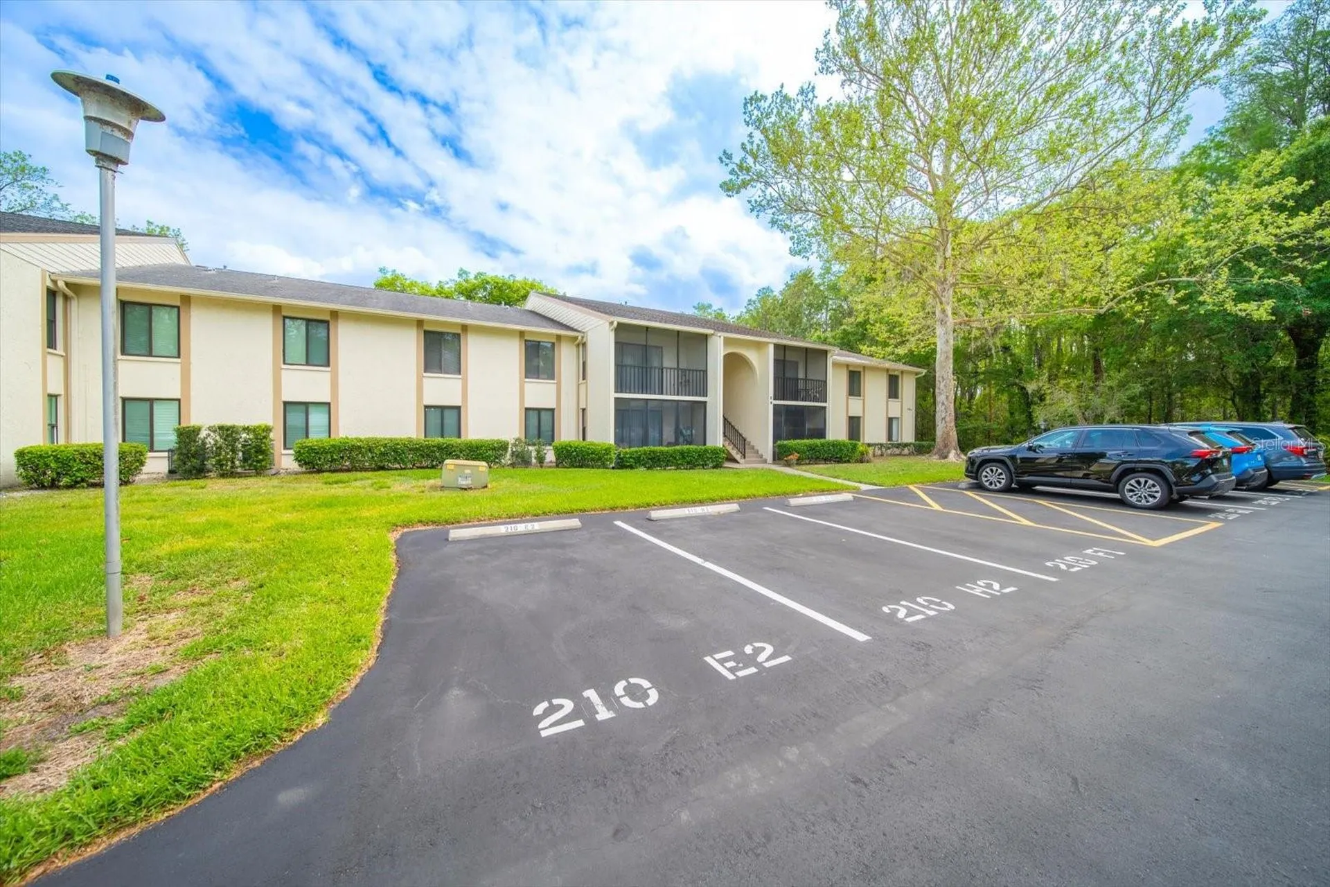 1441 Pine Glen Lane Tarpon Springs FL 34688