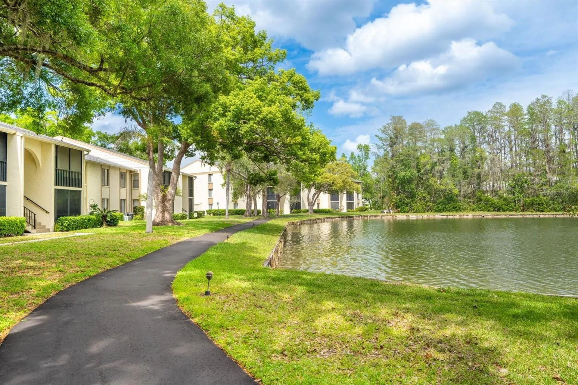 1441 Pine Glen Lane Tarpon Springs FL 34688