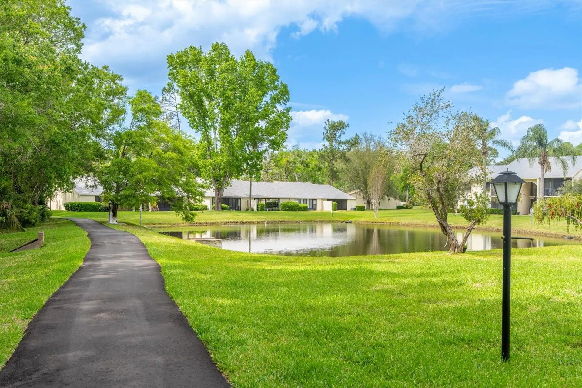 1441 Pine Glen Lane Tarpon Springs FL 34688