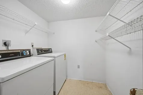 1441 Pine Glen Lane Tarpon Springs FL 34688