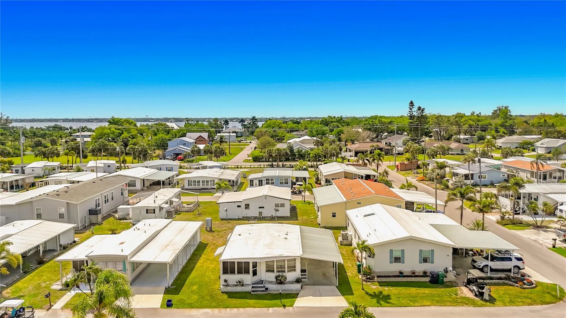 80 Del Rio Drive Palmetto FL 34221